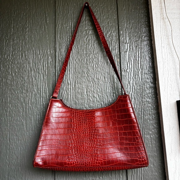 Rich Brown Croc Embossed Shoulder Bag - Picture 3 of 12